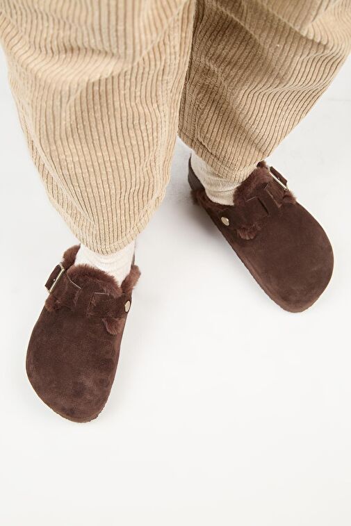 Manijero (Zeta 2 Kürklü ) Kadın Hakiki Deri Kemerli Tokalı Sabo Kahve Terlik - Görsel 8