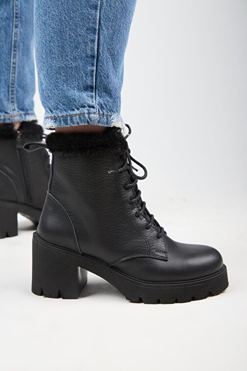 Manijero [Wilma) Kadın Hakiki Deri İçi Kürklü Ve Kürk Şeritli, Topuklu Siyah Bot - Görsel 2