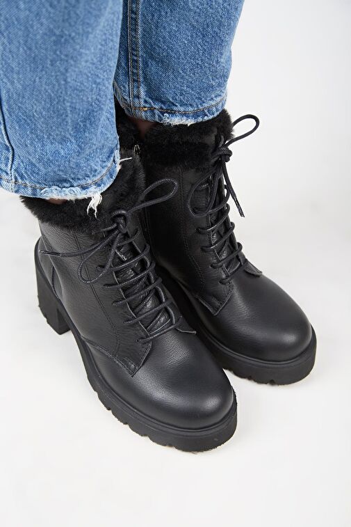 Manijero [Wilma) Kadın Hakiki Deri İçi Kürklü Ve Kürk Şeritli, Topuklu Siyah Bot - Görsel 4