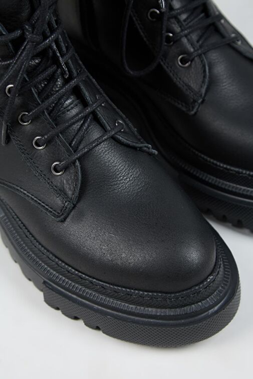 Manijero (Dilzar) Kadın Hakiki Deri Bağcıklı İçten Fermuarlı Siyah Bot - Görsel 5