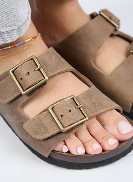 Manijero (Anjelic Eskitme ) Kadın Hakiki Deri Çift Tokalı Vizon Terlik - Görsel 5