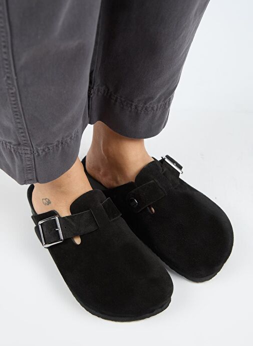 Manijero Zeta 2 Kadın Hakiki Deri Kemerli Tokalı Sabo Siyah Süet Terlik - Görsel 3