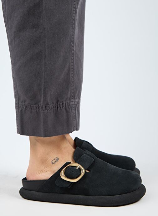 Manijero (Asymetry) Kadın Hakiki Deri Kemerli Tokalı Sabo Antrasit Terlik - Görsel 2