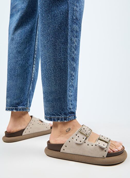 Manijero (Sude) Kadın Hakiki Deri Çift Tokalı Troklu Bej Terlik - Görsel 7