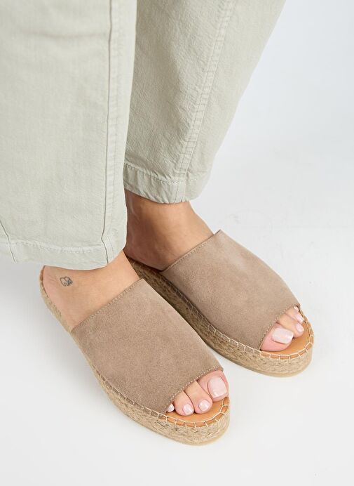 Manijero Galena 2 Kadın Deri Hakiki Deri Tek Bant Vizon Terlik - Görsel 4