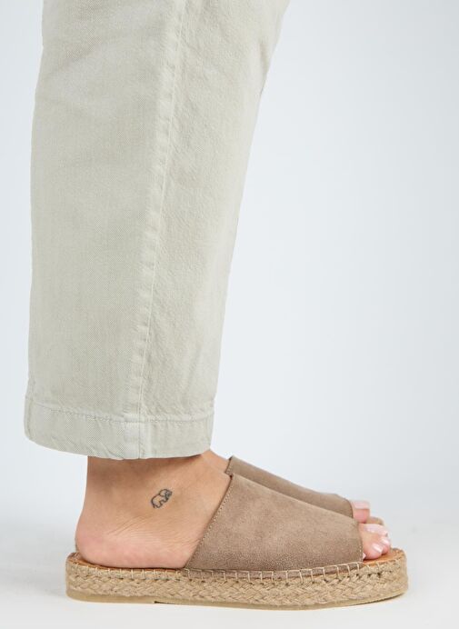 Manijero Galena 2 Kadın Deri Hakiki Deri Tek Bant Vizon Terlik - Görsel 3