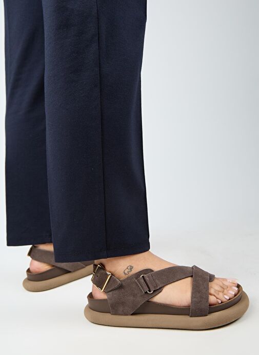 Manijero Azelya Kadın Hakiki Deri Tokalı Atkılı Açık Kahve Sandalet - Görsel 8