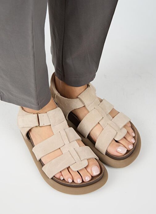 Manijero Capra Kadın Hakiki Deri Atkılı Cırtlı Bej Sandalet - Görsel 5