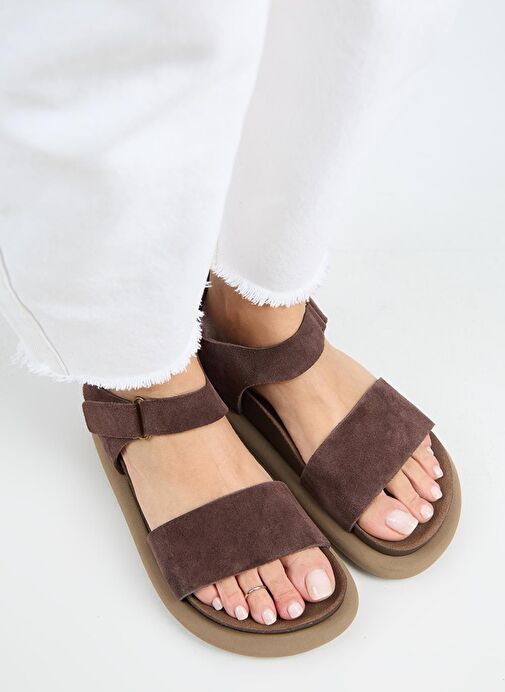 Manijero Bronx Kadın Hakiki Deri Atkılı Cırtlı Açık Kahve Sandalet - Görsel 4