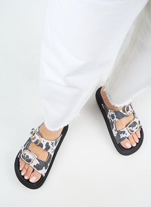 Manijero Nagual Lavanda Kadın Hakiki Deri Çift Tokalı Siyah Benekli Terlik - Görsel 8