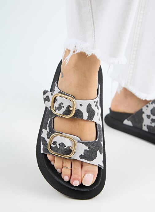 Manijero Nagual Lavanda Kadın Hakiki Deri Çift Tokalı Siyah Benekli Terlik - Görsel 7