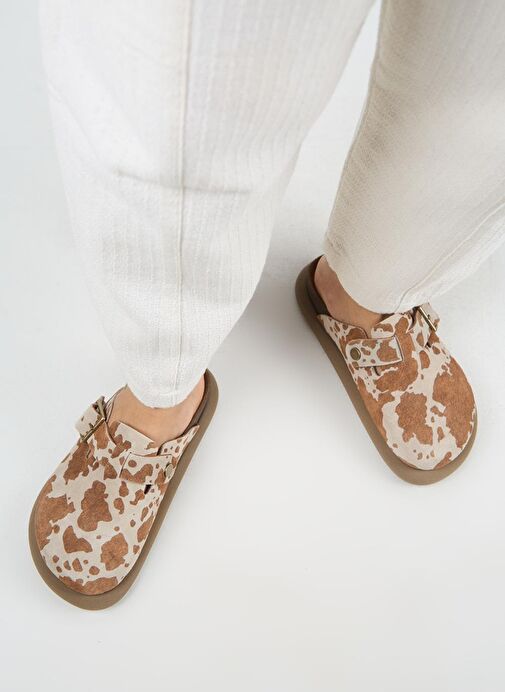 Manijero Naguall Zeta Kadın Deri Hakiki Deri Kemerli Tokalı Sabo Taba Benekli Terlik - Görsel 8