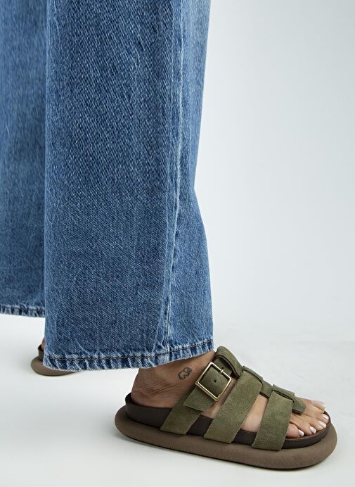 Manijero (Hicks) Kadın Hakiki Deri Tokalı Bantlı Haki Terlik - Görsel 7