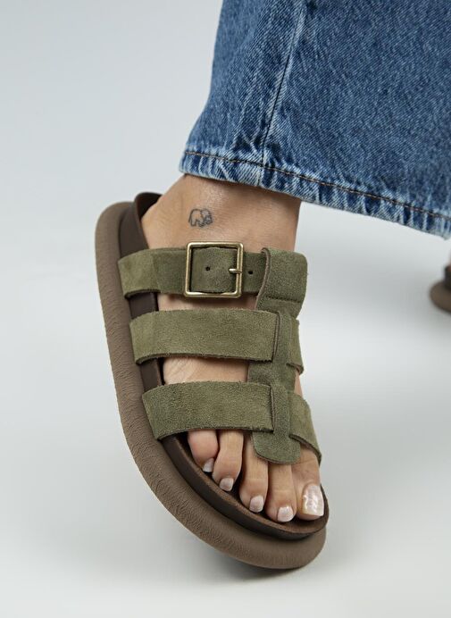 Manijero (Hicks) Kadın Hakiki Deri Tokalı Bantlı Haki Terlik - Görsel 5