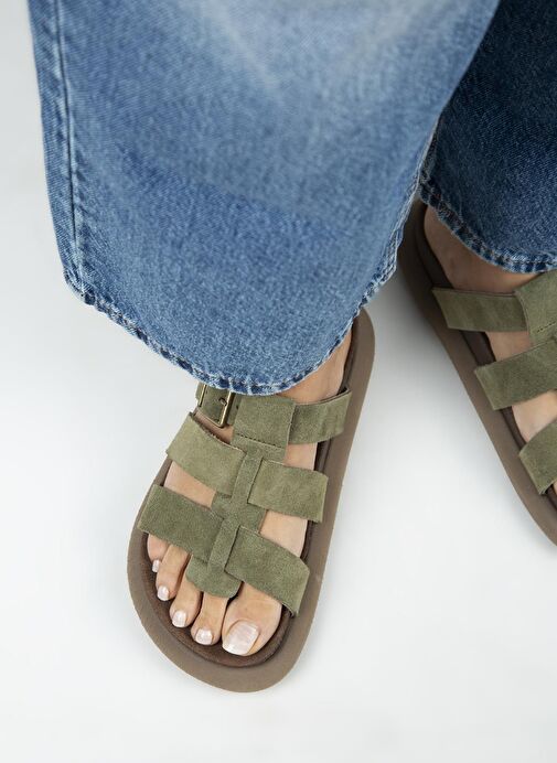 Manijero (Hicks) Kadın Hakiki Deri Tokalı Bantlı Haki Terlik - Görsel 9