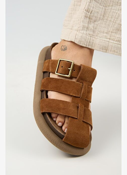 Manijero Brancato Kadın Hakiki Deri Tokalı Bantlı Sabo Taba Terlik - Görsel 6