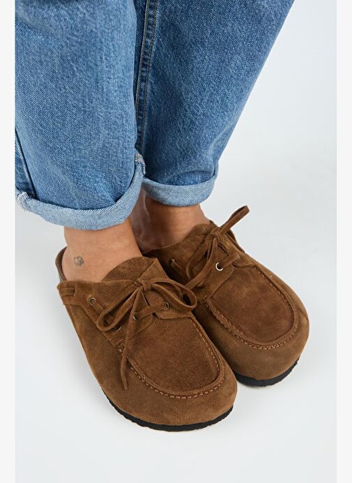 Manijero Karis Kadın Hakiki Deri Bağcıklı Sabo Taba Terlik - Görsel 4