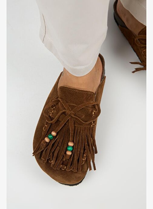 Manijero Malinda Kadın Hakiki Deri Püsküllü Boncuk Detaylı Sabo Taba Terlik - Görsel 2