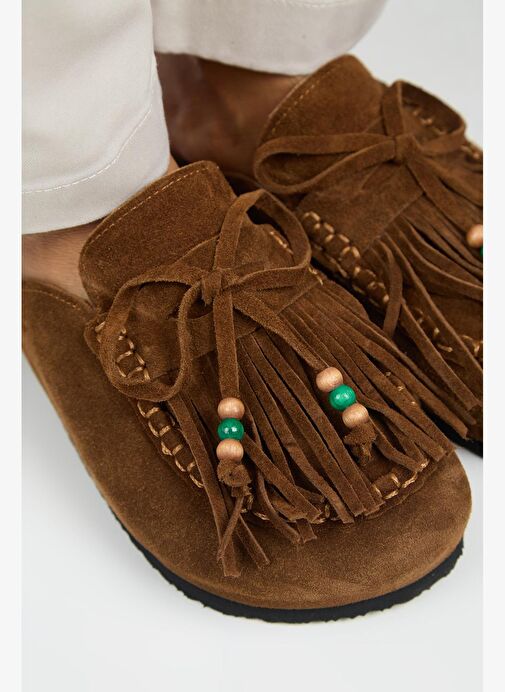 Manijero Malinda Kadın Hakiki Deri Püsküllü Boncuk Detaylı Sabo Taba Terlik - Görsel 5