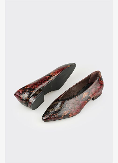 Kahve Hayvan Desenli Deri Kadın Günlük Ayakkabı - Görsel 4