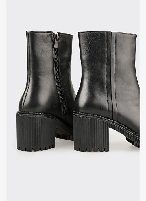 Siyah Deri Kadın Günlük Bot - Görsel 5