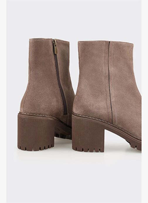 Kahve Deri Kadın Günlük Bot - Görsel 5