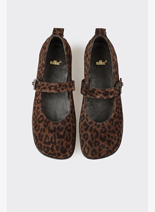 Kahve Hayvan Desenli Deri Kadın Günlük Ayakkabı - Görsel 5