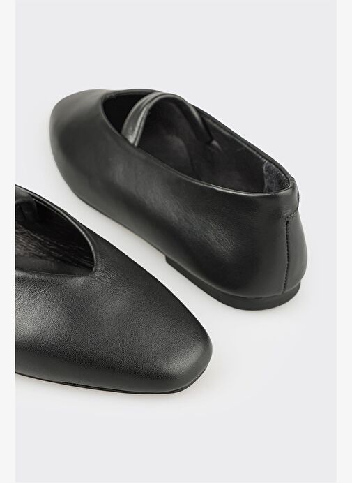 Siyah Deri Kadın Günlük Ayakkabı - Görsel 6