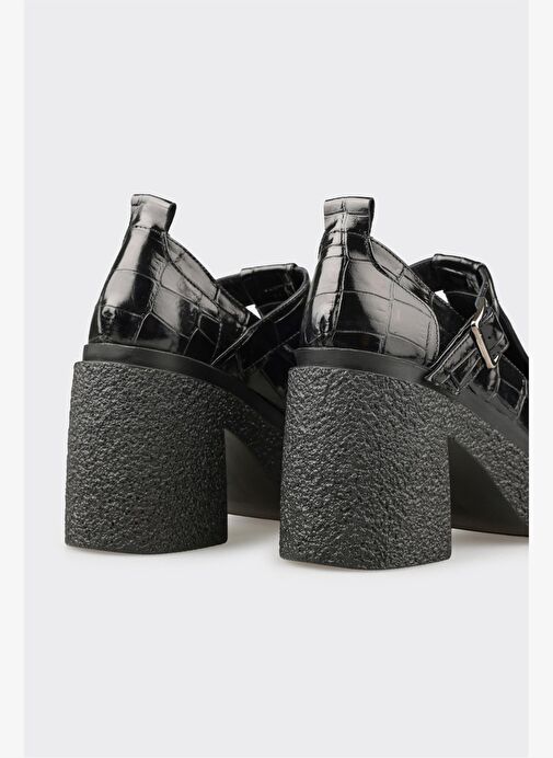 Siyah Deri Kadın Topuklu Ayakkabı - Görsel 5