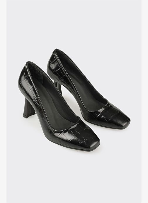 Siyah Deri Kadın Stiletto - Görsel 3