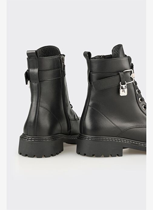 Siyah Deri Kadın Günlük Bot - Görsel 5