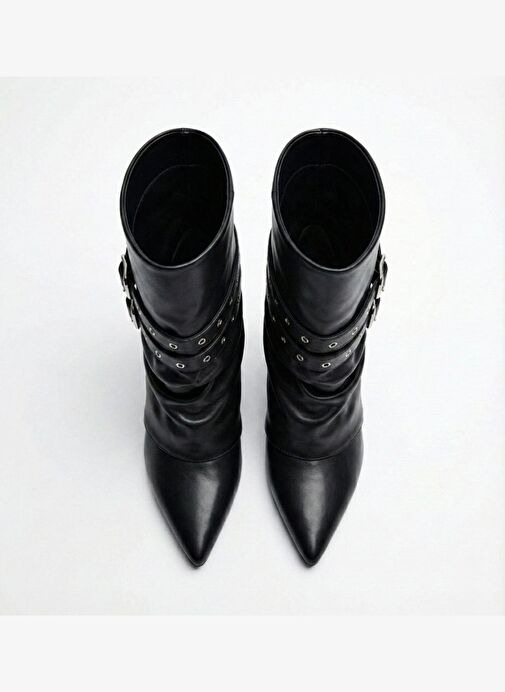 Kadın Siyah Kısa Körüklü Tokalı Sivri Burun Çizme - Görsel 4