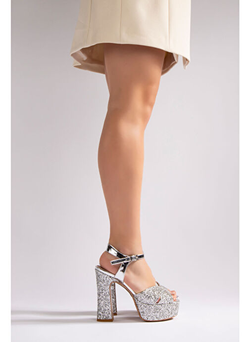 Cindirella Kadın Abiye Platform Topuklu Ayakkabı Gümüş Payetli - Görsel 6
