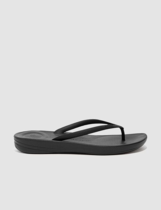 FitFlop IQUSHION ERGONOMIC E54 Siyah Kadın Parmak Arası Terlik 1