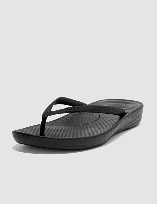 FitFlop IQUSHION ERGONOMIC E54 Siyah Kadın Parmak Arası Terlik 4