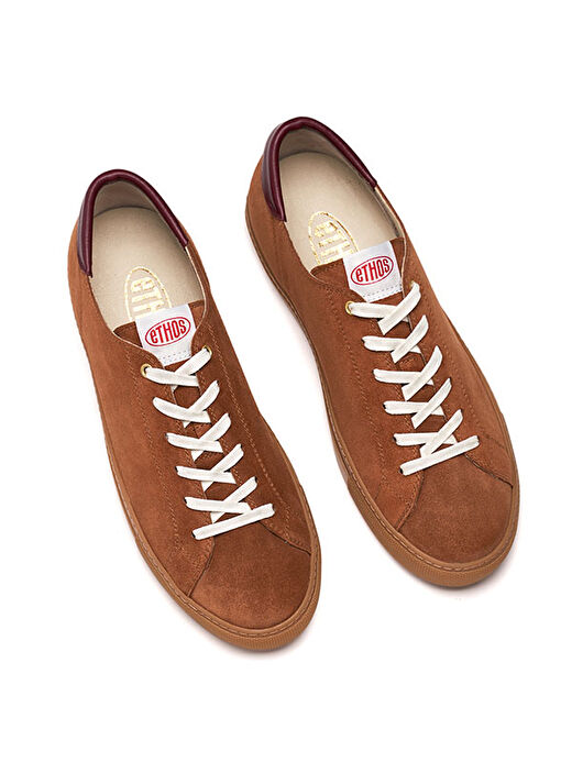 Capital Sneaker 4