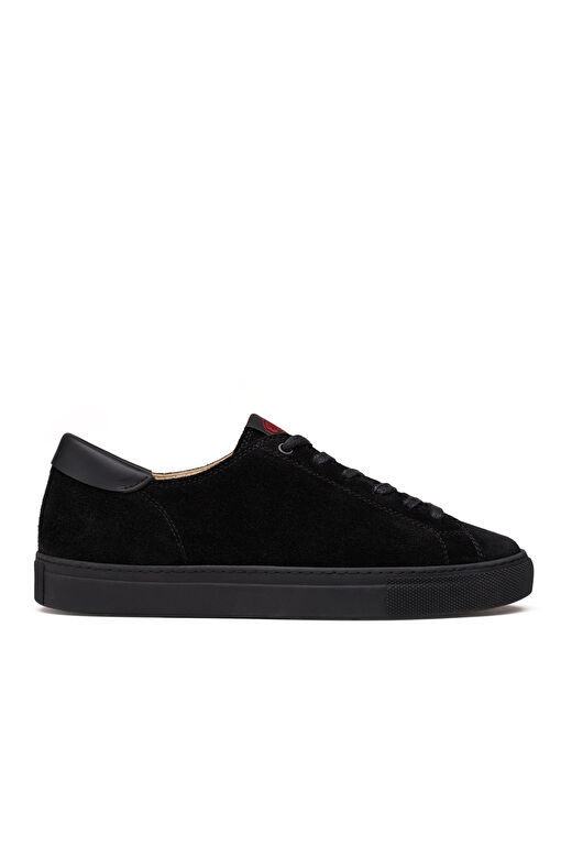 Capital Sneaker 1