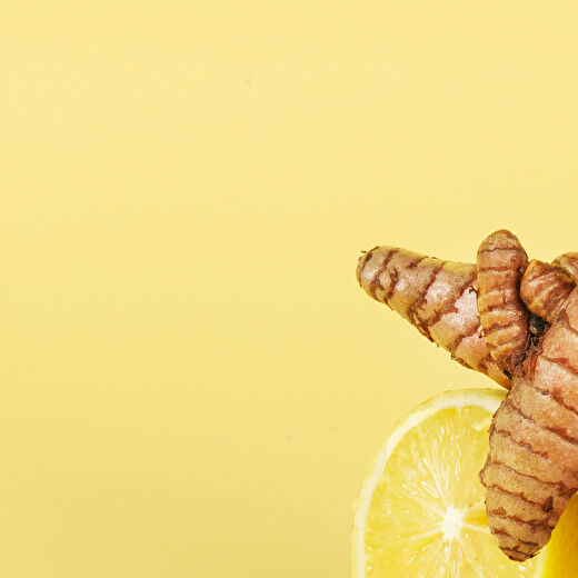 SUPERFOOD BRIGHTENING OVERNIGHT CREAM - TURMERIC + GINSENG + 3 % VITAMIN C -  AYDINLATICI YÜZ KREMİ 2