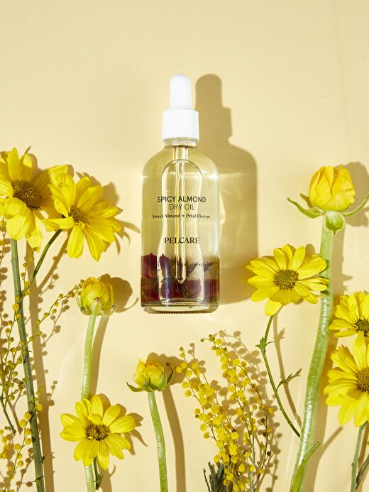 SPICY ALMOND DRY OIL - TATLI BADEM YAĞI İÇEREN ÇOK AMAÇLI KURUYAĞ 3