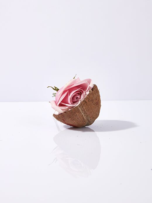 FIRMING ROSE TONIC - GÜL SUYU + NIACINAMIDE İÇEREN GÖZENEK KARŞITI TONİK 2
