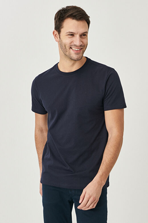 Erkek Lacivert Slim Fit Dar Kesim %100 Pamuk Bisiklet Yaka Kısa Kollu Tişört 4