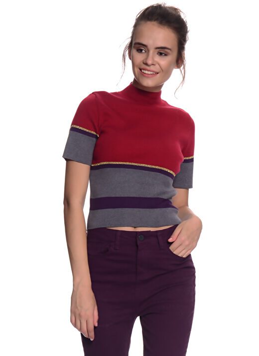 Black Pepper    Kırmızı Kadın  Crop Kazak 62SU BLK752 3
