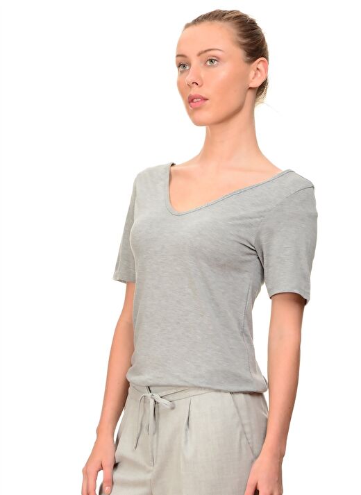 Missguided V Yaka Kısa Kollu Normal Kesim Gri Kadın T-Shirt  4