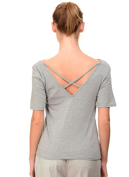 Missguided V Yaka Kısa Kollu Normal Kesim Gri Kadın T-Shirt  3