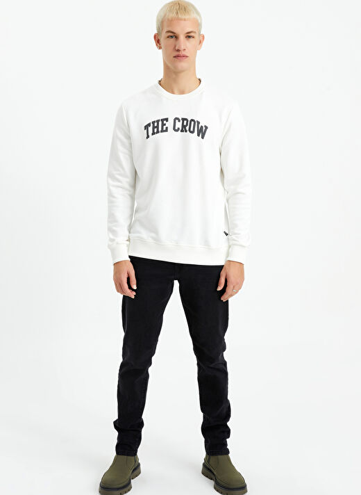 The Crow Bisiklet Yaka Koyu Beyaz Erkek Sweatshırt TC1902BASKILI 1