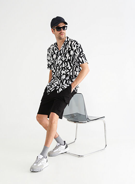 Black On Black Loose Fit Gömlek Yaka Desenli Siyah - Beyaz Erkek Gömlek E-KAIEN 1