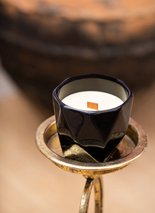 Maison Monson Moi Black Luxury Candle Spicy Kokulu Mum 3