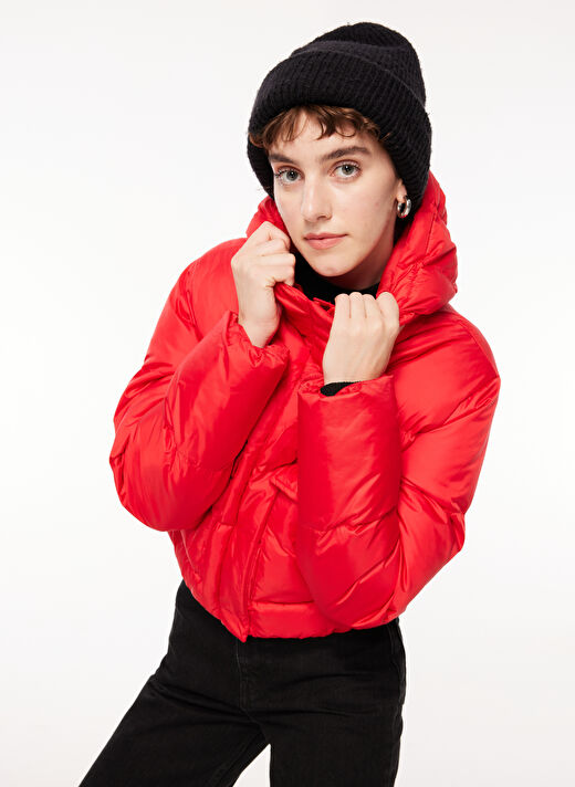 Aeropostale Kırmızı Kadın Kapüşon Yaka Crop Puffer Mont A3WL-MNT3 2