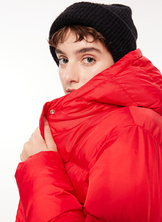 Aeropostale Kırmızı Kadın Kapüşon Yaka Crop Puffer Mont A3WL-MNT3 4