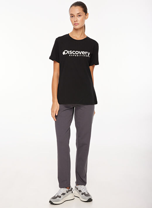 Discovery Expedition Siyah Kadın Bisiklet Yaka Relaxed Fit Baskılı T-Shirt D3WL-TST1 1